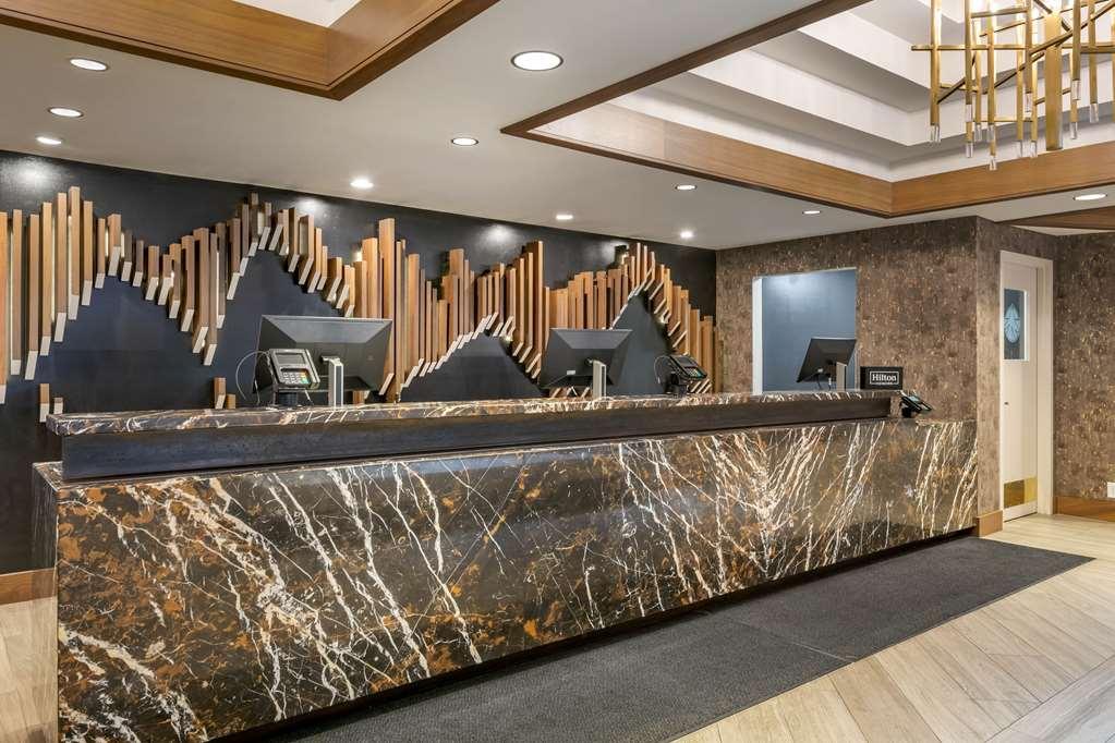 Hilton Vacation Club Tahoe Seasons Lake Tahoe South Lake Tahoe Interior photo